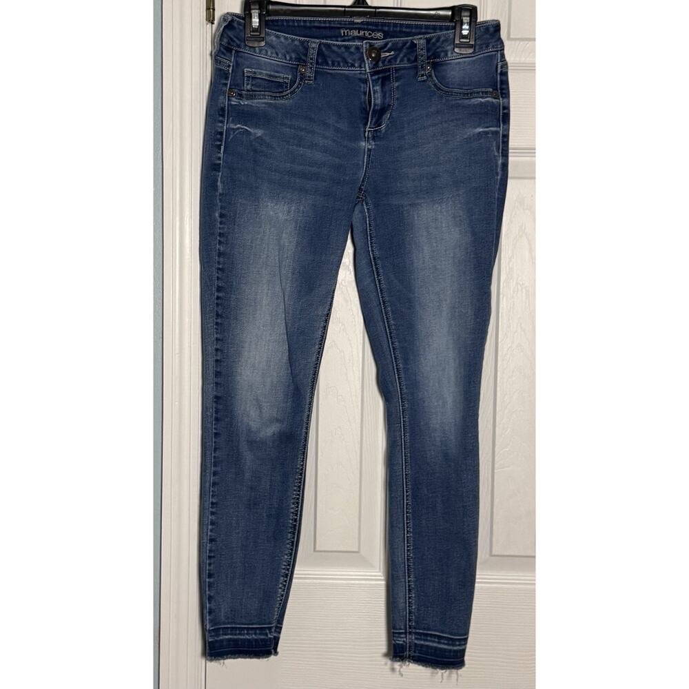 Maurices Medium Wash Skinny Jeans, Fringe Hem On Leg, Med - Regular